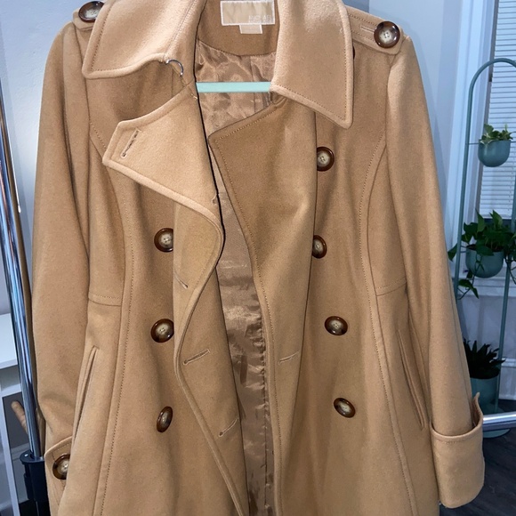 Michael Kors Long Trench Coat - Picture 4 of 5